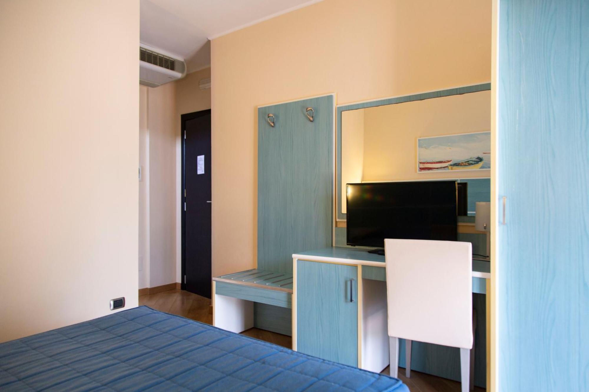 Residenza Del Mare Sant Isidoro (Apulia) Quarto foto